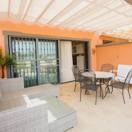 Townhouse En Adeje Park アデヘ